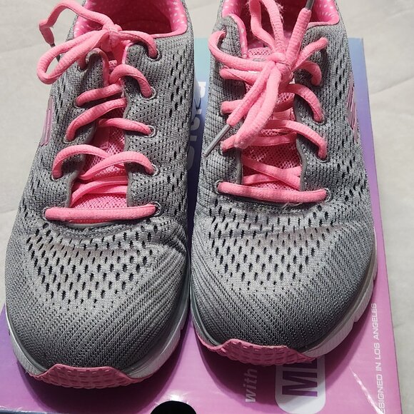 New Skechers Fashion Fit - Statement Piece Athletic Shoes 9.5 - Picture 2 of 4